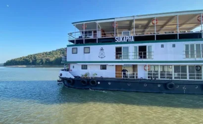 Brahmaputra river cruise