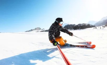 Skiing and snow activities in Gulmarg, Auli, Manali (winter)