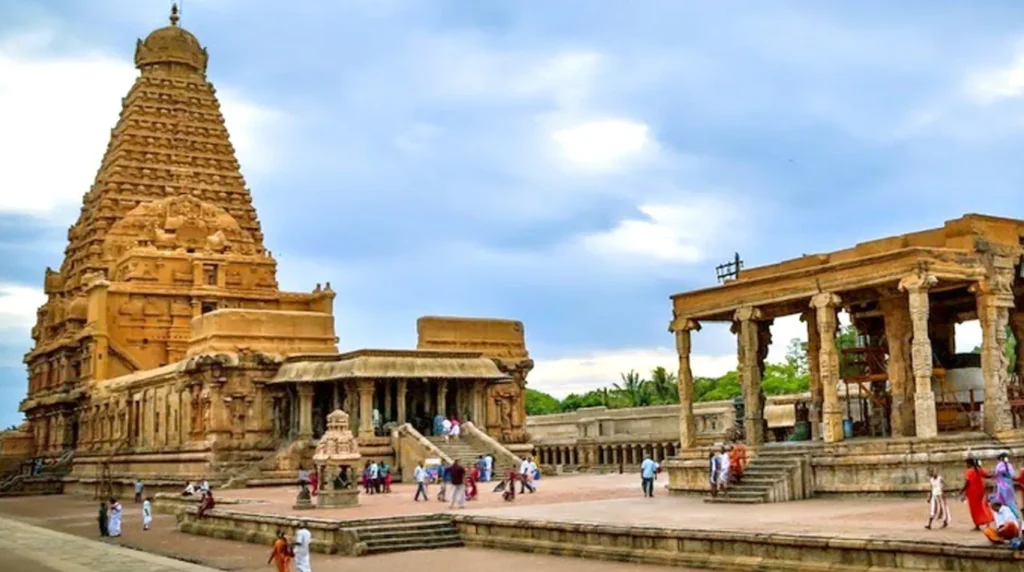South India Temple Circuit: A Journey Through 2,000 Years of Architecture and Devotion